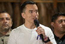 Corte de Ecuador autoriza a Noboa a convocar referéndum sobre designación de autoridades