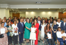 Supérate gradúa primer grupo de madres y padres en cuidados y apoyo a personas con discapacidad