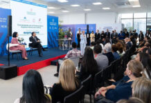 Primera Dama y presidente de la SCJ dialogan con jóvenes sobre la justicia