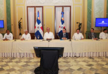 Gobierno dispone mesa permanente con transportistas para mitigar alza de combustibles y evitar aumentos en el pasaje en beneficio de los dominicanos
