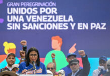 Presidenta interina de Venezuela anuncia aumento salarial de 26% a 240 dólares mensuales