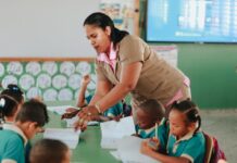 Sexta etapa de la Evaluación de Desempeño Docente supera en primera semana el 21 % de los docentes previstos para evaluación y concluirá en la primera semana de junio