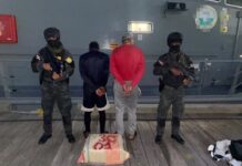 Ocupan 30 paquetes de cocaína frente a las costas de Peravia
