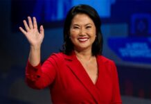 Keiko Fujimori asume proclamación como presidenta electa con «responsabilidad y humildad»