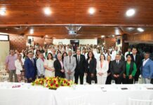 Salud Pública y CMD impulsan nueva generación de médicos especialistas para fortalecer el sistema de salud