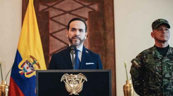 Presidente de Colombia ordena operativos contra migrantes en situación irregular