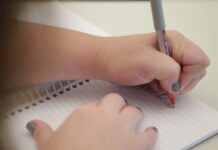 Día Internacional del Zurdo: Celebrando el talento, la creatividad y la singularidad de quienes usan la mano izquierda