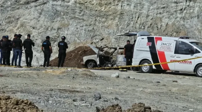 Encuentran cuerpo calcinado junto en una mina de la Autopista Duarte en La Vega