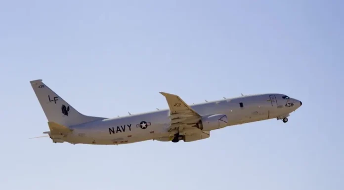 Avión patrulla de Estados Unidos sobrevuela el estrecho de Taiwán