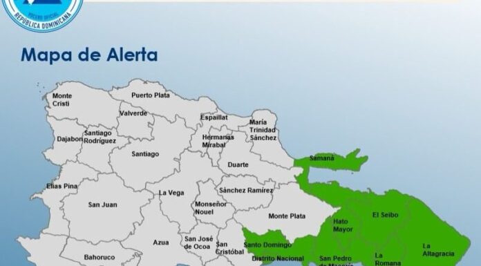 Onda tropical provoca alerta verde en ocho demarcaciones, informa el COE