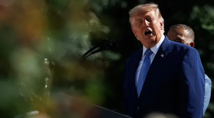 Trump pide al Tribunal Supremo que le deje construir el Salón de Baile en la Casa Blanca