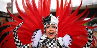 El Carnaval de Notting Hill celebra su 60 aniversario con un gran desfile y sabor canario