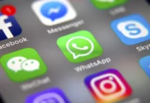 El Constitucional francés censura la prohibición de redes sociales a menores de 15 años