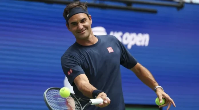 Federer dice que le habría encantado enfrentarse a Carlos Alcaraz