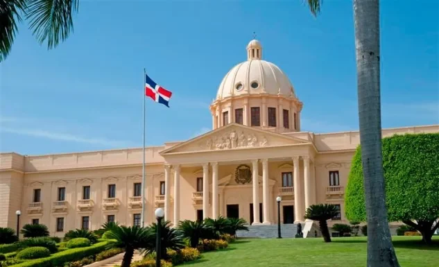 Abinader designa nueva directora del INAIPI y realiza cambios en consulados y Migración