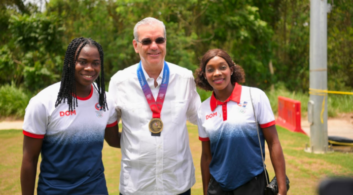 Presidente Luis Abinader es reconocido por su visión y aportes al éxito de los XXV Juegos Centroamericanos y del Caribe Santo Domingo 2026