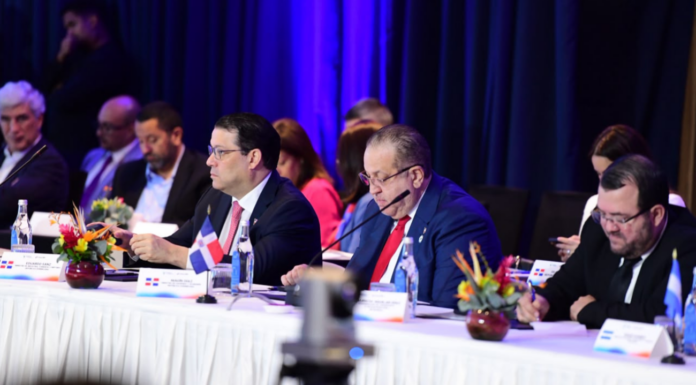 Gobierno destaca las condiciones de RD para impulsar la competitividad y el desarrollo regional