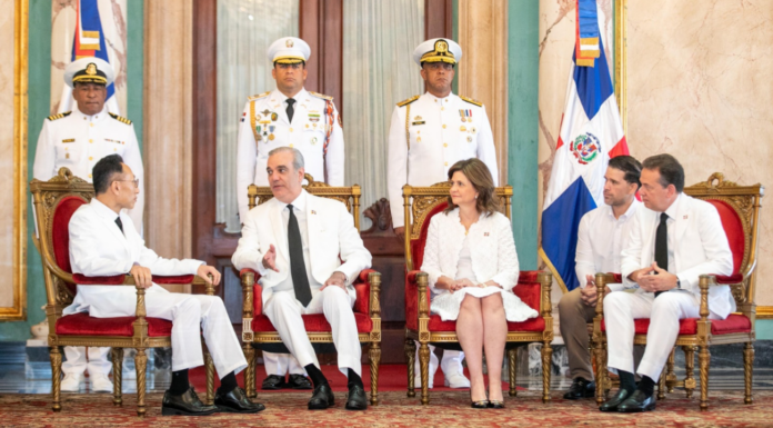 Presidente Abinader recibe cartas credenciales de nueve nuevos embajadores y fortalece relaciones diplomáticas