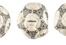 El balón de la «Mano de Dios» de Maradona se vende por 3,35 millones de dólares