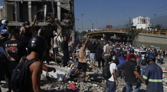 La primeras luces del día revelan la magnitud de la devastación del terremoto en Cali