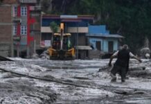 Nepal eleva a más de 1.900 los desaparecidos por la riada tras sumar 933 trabajadores