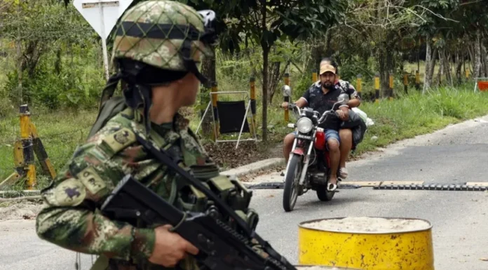 La Defensoría de Colombia pide prevenir una escalada de violencia tras la ola de ataques con explosivos