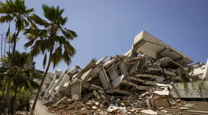 Sube a 6.438 la cifra de muertos por el doble terremoto en Venezuela del 24 de junio