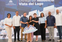 Vicepresidenta Raquel Peña y ministro Jean Luis Rodríguez entregan 128 nuevos apartamentos en Neyba
