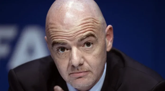 UEFA, AFC y CONCACAF exigen transparencia a la FIFA y cuestionan su manejo del fútbol mundial