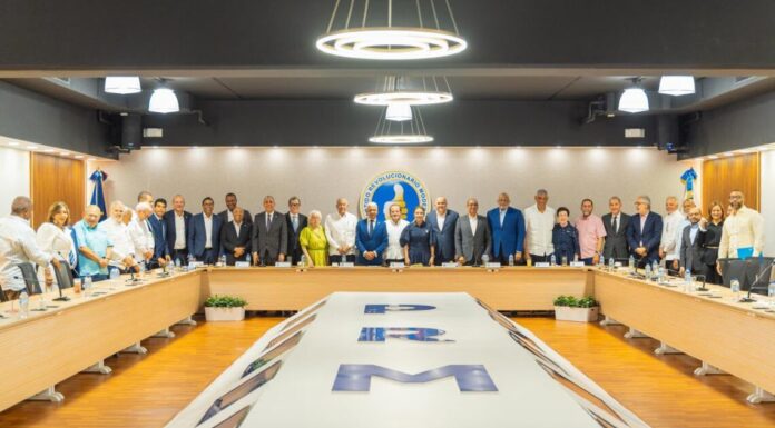 PRM ratifica a Ricardo de los Santos y Alfredo Pacheco para presidir el Congreso Nacional
