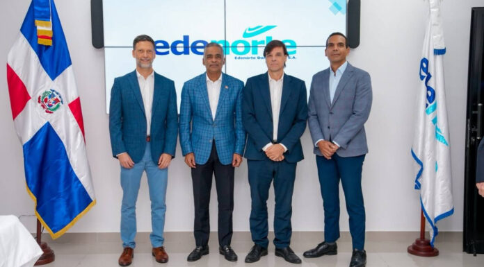 Ministro Joel Santos asume conducción estratégica del sector eléctrico y presidencia del CUED