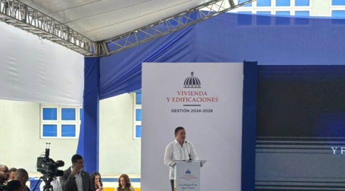 Ministro de Vivienda destaca inversión de RD$358 millones para fortalecer formación de la PN
