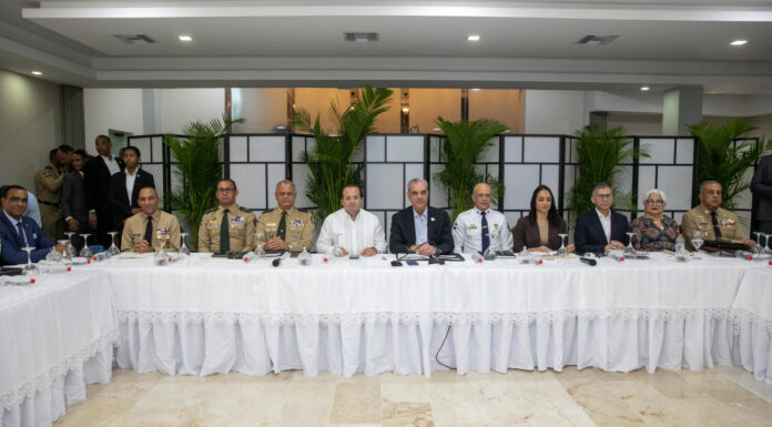 Presidente Abinader encabeza reunión de seguimiento al Plan de Seguridad Ciudadana
