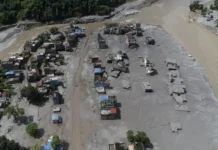 Nepal eleva a 669 los muertos por la riada que ya deja casi 3.000 desaparecidos
