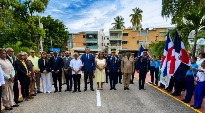 General Juan Pablo Ferreira Veras participa en acto por el 163 aniversario de la Restauración Dominicana en San Juan