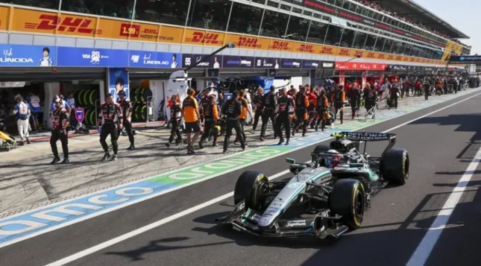 Antonelli, más líder tras ganar en Monza por delante de Russell y Verstappen