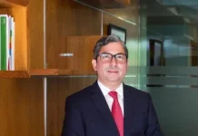 El PRM debe mirar a la derecha