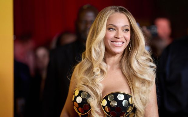 Beyoncé reedita ‘B’DAY’ e incluye una colaboración en español con Maluma