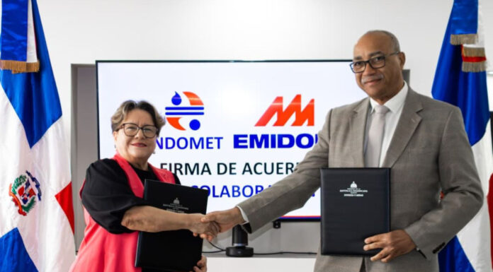 Emidom e Indomet firman acuerdo para instalar tres estaciones meteorológicas automáticas en Pedernales
