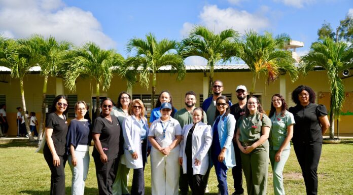 SNS participa en jornada de campo por la salud mental en Monte Plata