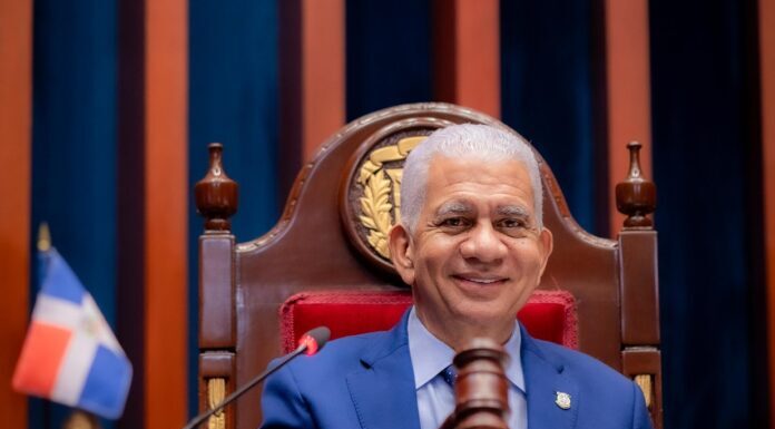 Ricardo de los Santos liderará a nivel nacional la campaña de Carolina Mejía