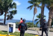 DICRIM investiga denuncia por sustracción de mochila a pareja de ambientalistas checos en el Malecón