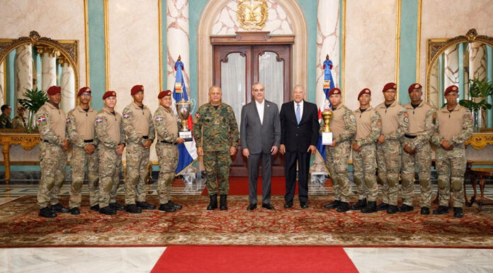 Presidente Abinader recibe y felicita en el Palacio Nacional a campeones dominicanos de Fuerza Comando Paraguay 2026; asegura que el país “pasó de la retaguardia a la vanguardia”