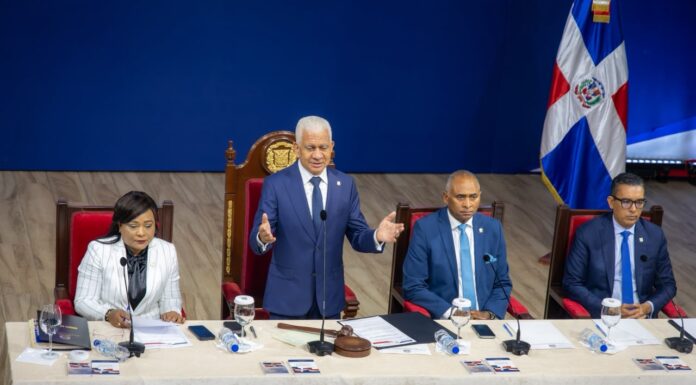 Senado hace historia en La Romana al celebrar sesión ordinaria por su 82 aniversario