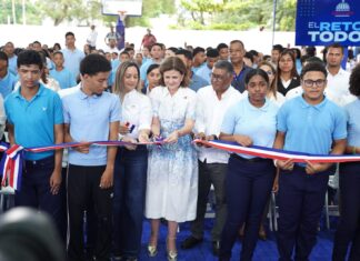 Gobierno entrega techado del Centro Educativo Juan de Jesús Reyes en Valverde Mao