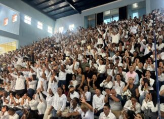 Santos Badía inicia entrega de 10,000 becas a jóvenes dominicanos