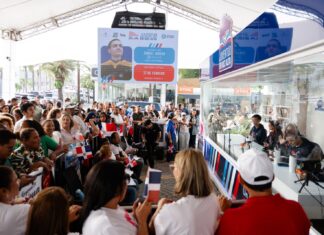 Ministerio de Educación destaca participación de jóvenes en histórica jornada de lectura continua
