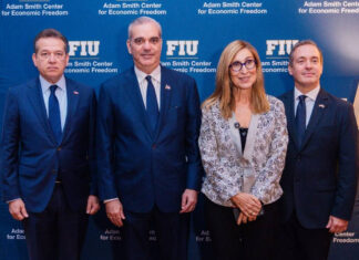 Presidente Luis Abinader presenta al país ante empresarios internacionales como destino competitivo para nuevas inversiones; proyecta nuevas oportunidades en semiconductores, turismo y tierras raras