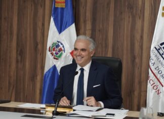 Luis Miguel De Camps anuncia ante el CNE creación del Consejo Editorial Educativo para fortalecer la calidad de los libros de texto