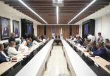 Luis Miguel De Camps instruye comisión del CNE para evaluar implementación del currículo y definir medidas tras resultados PISA 2025